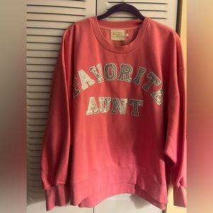 Judith March Sweatshirt Favorite Aunt ❤️